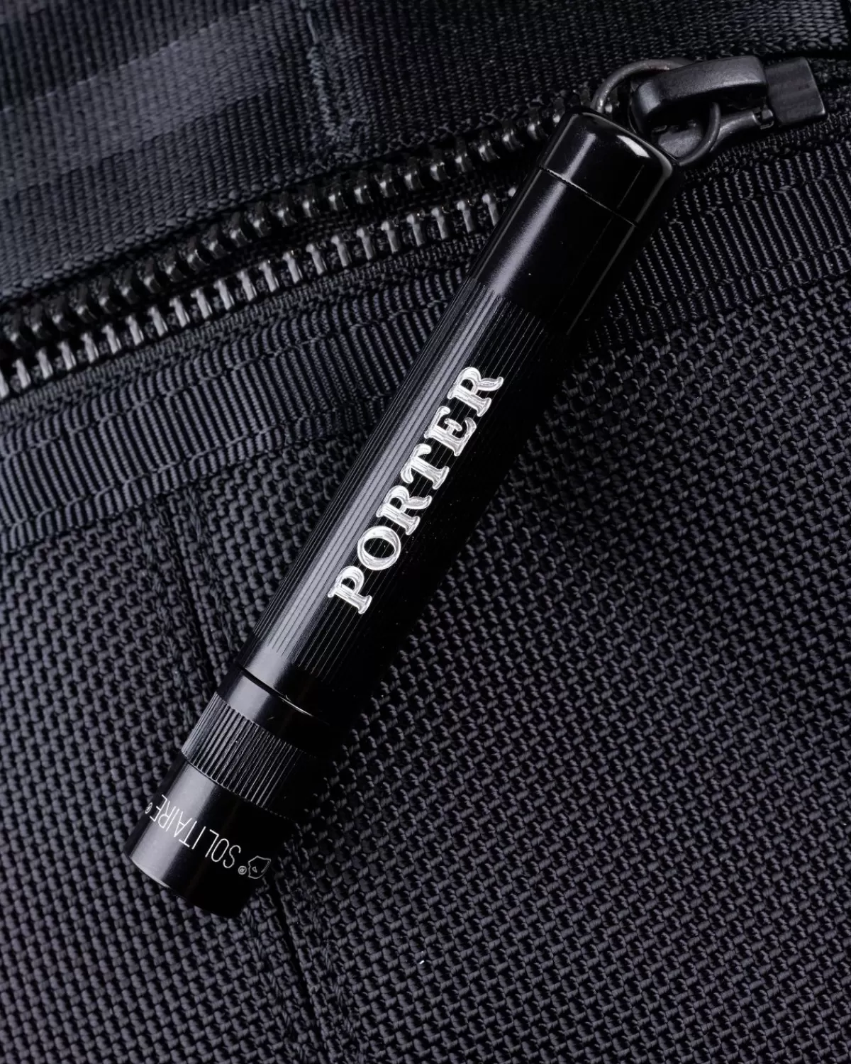 porteryoshida__co_warmtekoerierstas_zwart_1.webp Porter-Yoshida & Co. Warmte-Koerierstas Zwart Flash Sale