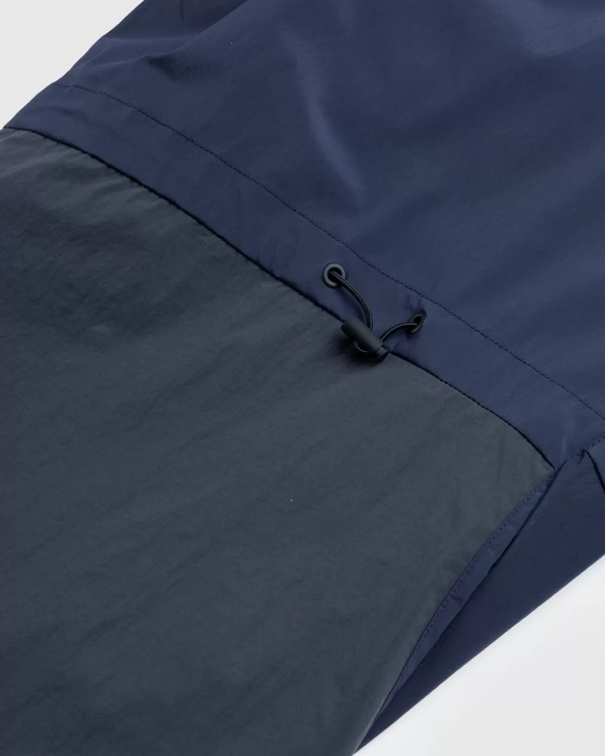 reebok_biologisch_gesneden_trainingsbroek_antraciet_4.webp Broek^Reebok Biologisch Gesneden Trainingsbroek Antraciet