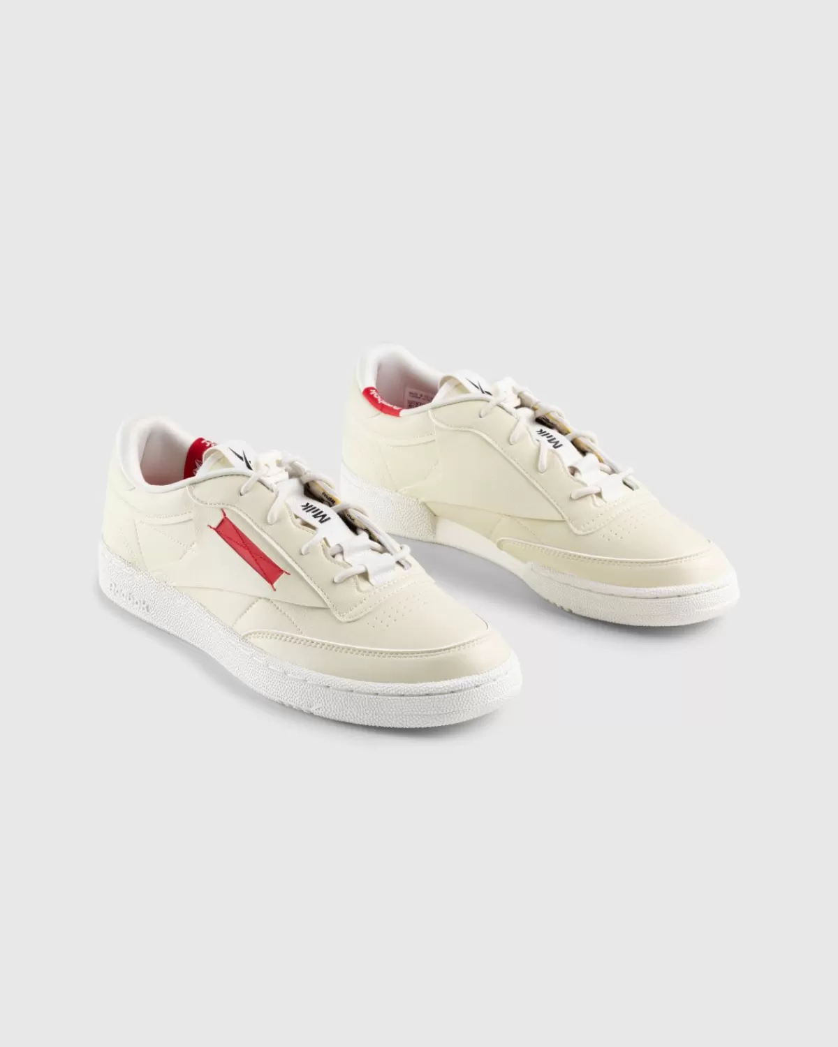 reebok_x_milk_makeup_club_c_85_vegan_vintage_krijtvector_roodkern_zwart_4.webp Reebok X Milk Makeup Club C 85 Vegan Vintage Krijt/Vector Rood/Kern Zwart Sale