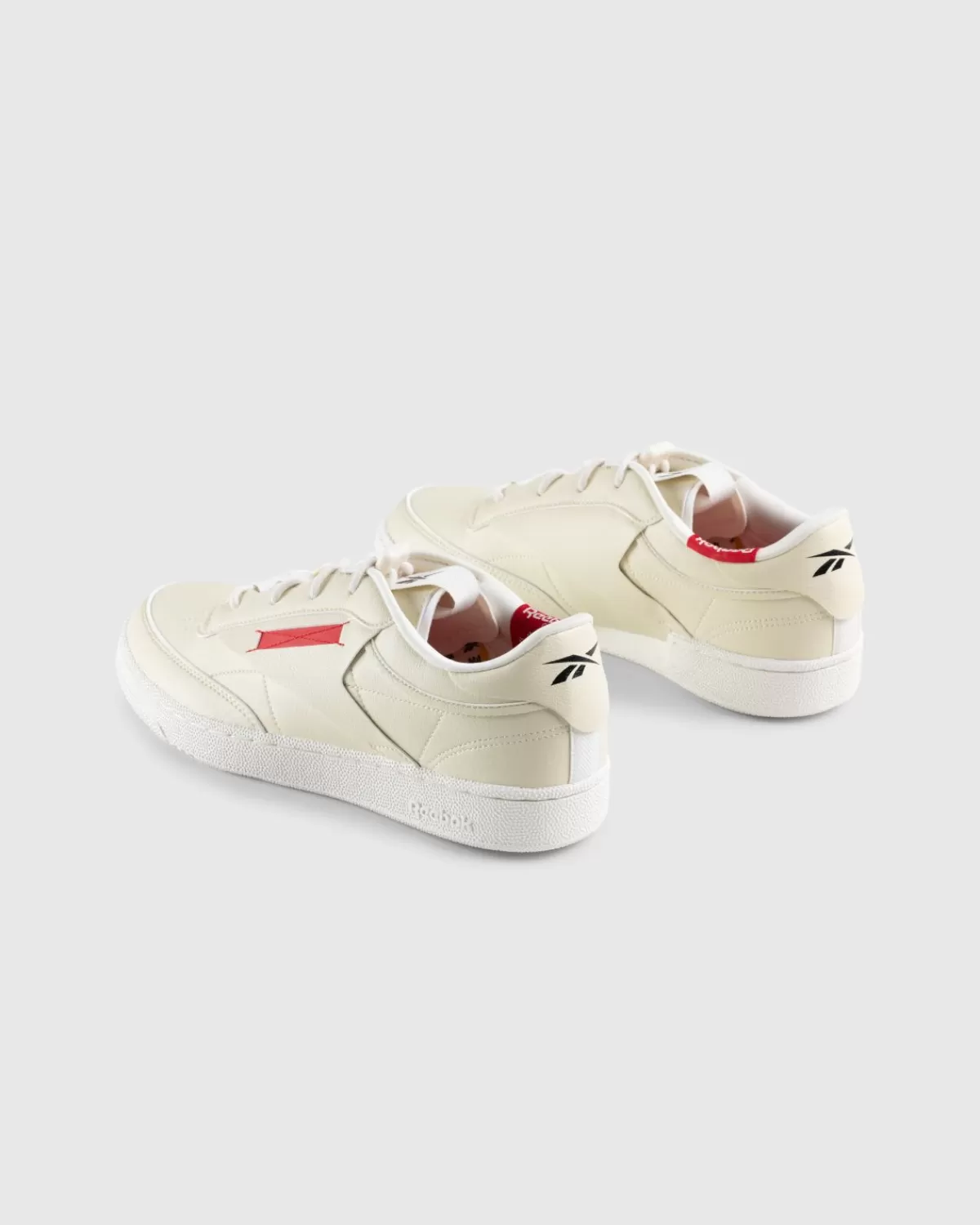 reebok_x_milk_makeup_club_c_85_vegan_vintage_krijtvector_roodkern_zwart_5.webp Reebok X Milk Makeup Club C 85 Vegan Vintage Krijt/Vector Rood/Kern Zwart Sale