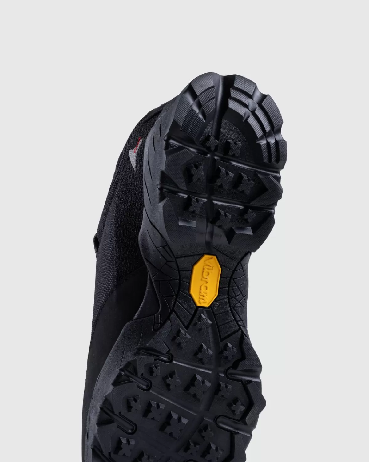 roa_neal_black_5.webp ROA Neal Black Shop