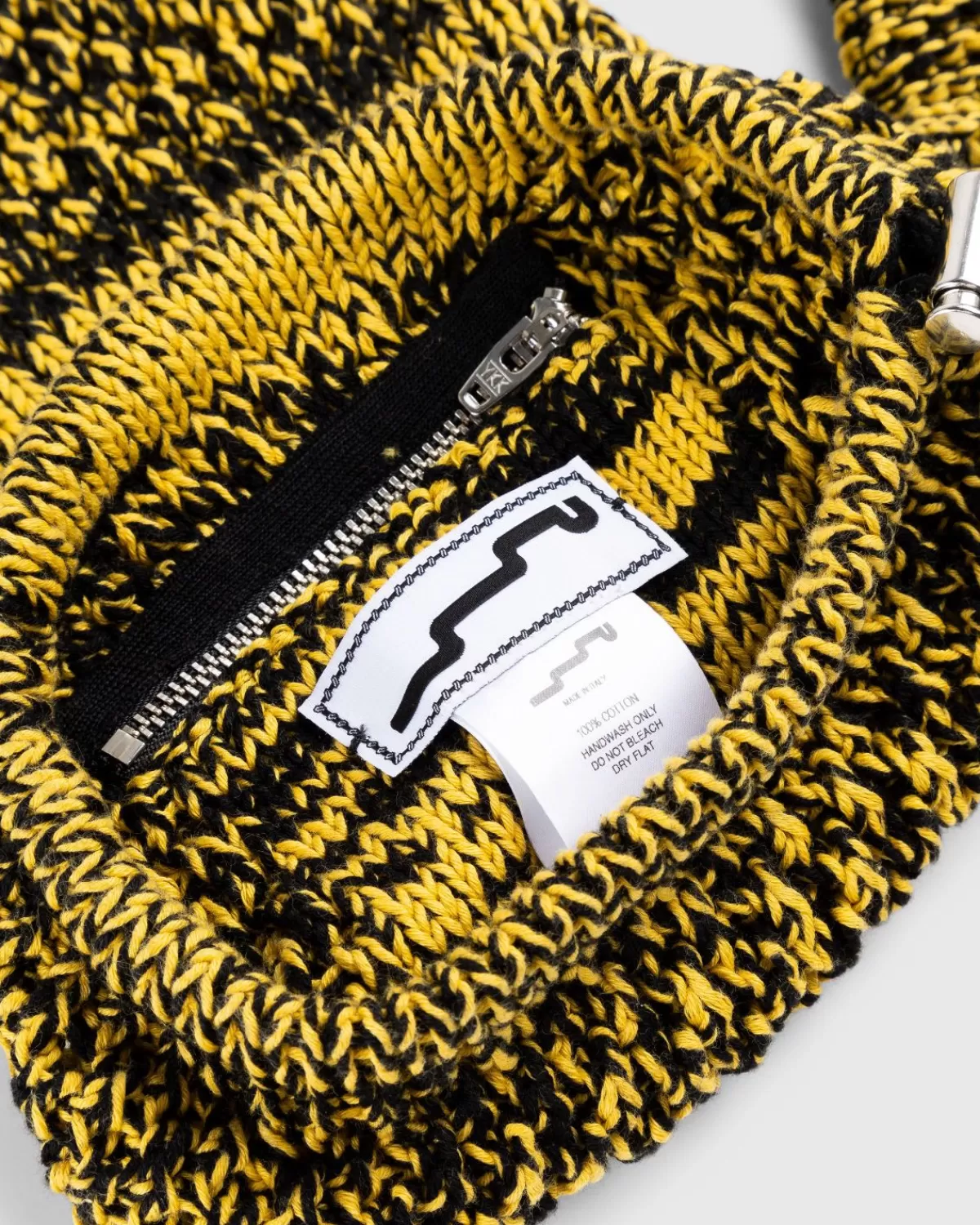 ssu_24uurs_hobozak_zwartgeel_2.webp SSU 24-Uurs Hobozak Zwart/Geel Outlet