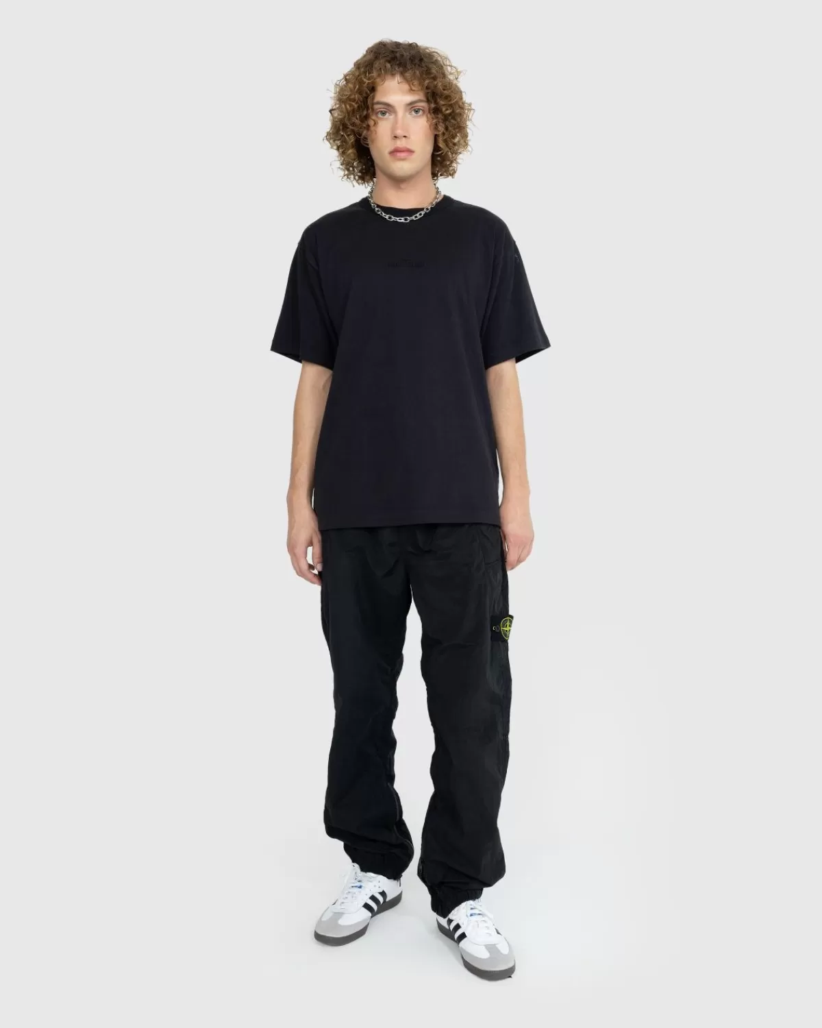 stone_island_garmentgeverfd_logotshirt_zwart_3.webp Stone Island Garment-Geverfd Logo-T-Shirt Zwart New