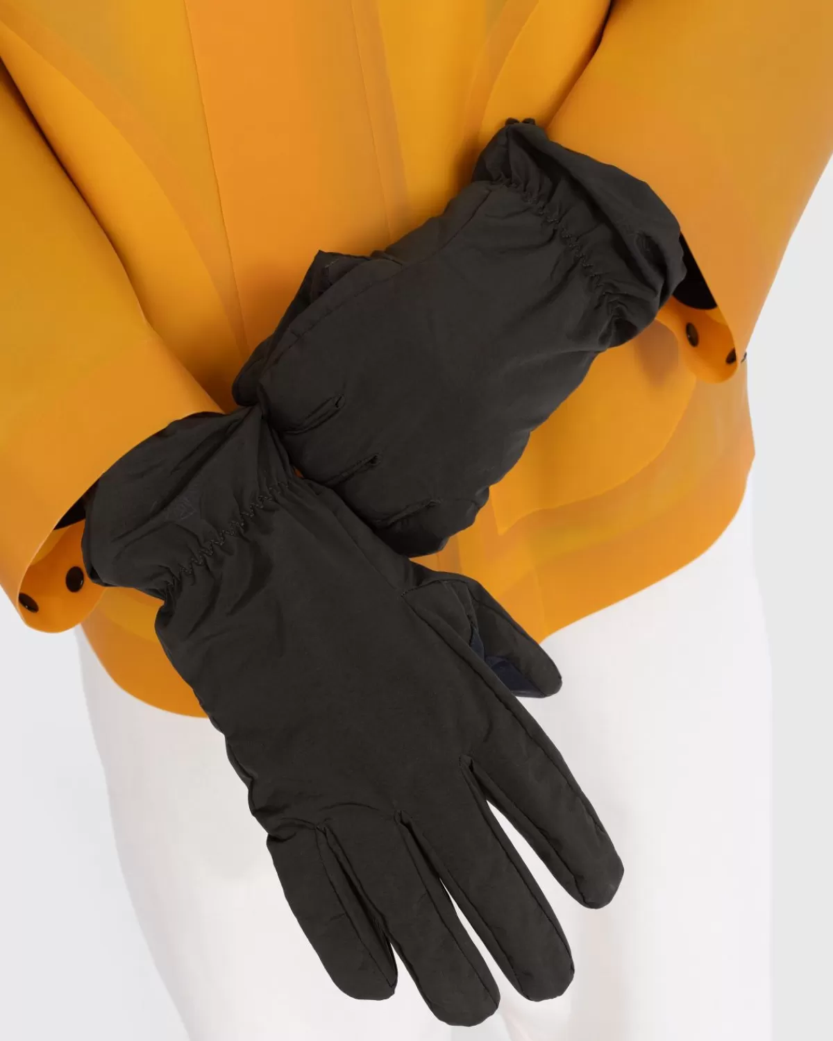 stone_island_nylon_metaal_handschoenen_olijf_4.webp Stone Island Nylon Metaal Handschoenen Olijf Hot