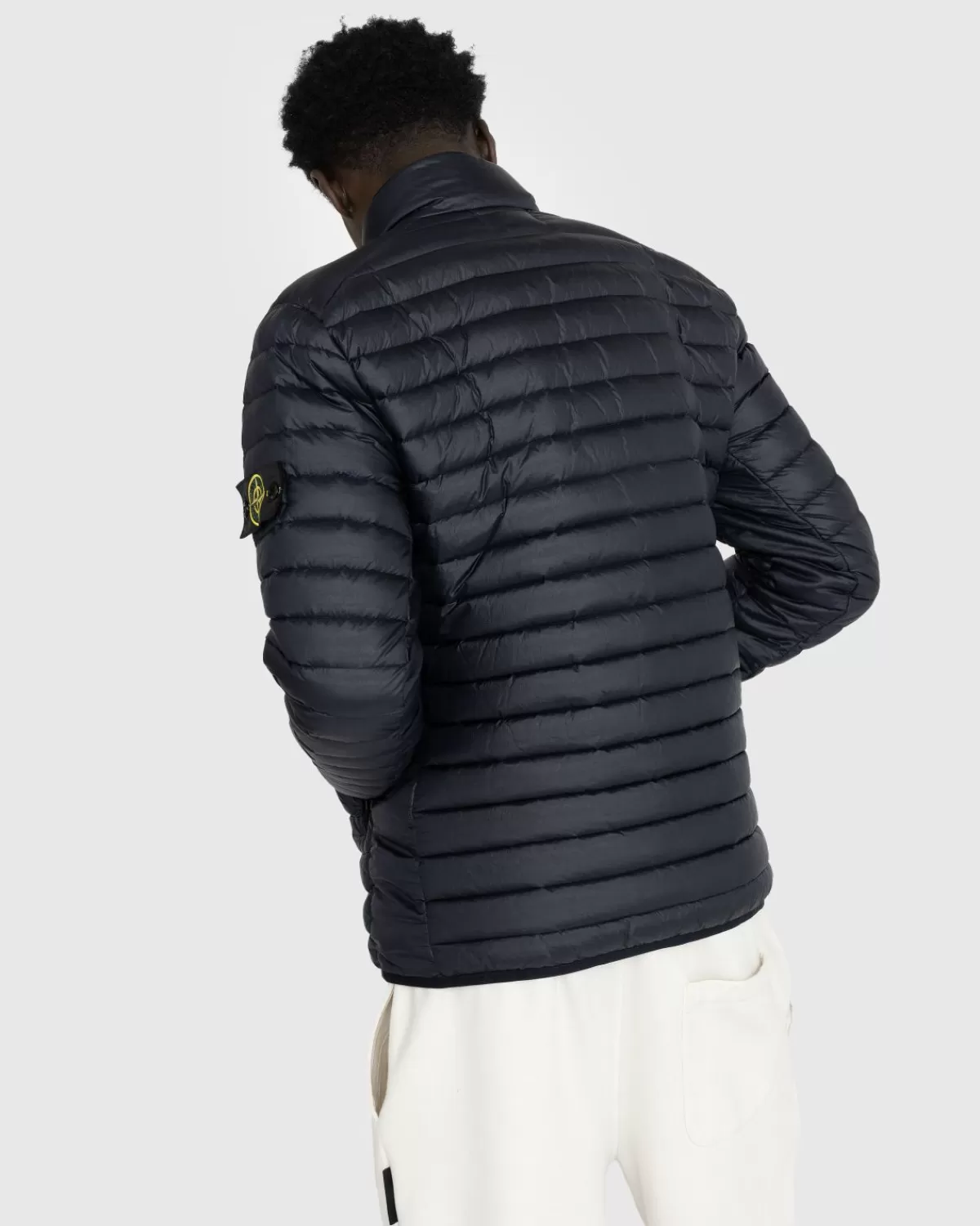 stone_island_opvouwbaar_donsjack_van_gerecycled_nylon_marineblauw_4.webp Bovenkleding^Stone Island Opvouwbaar Donsjack Van Gerecycled Nylon, Marineblauw