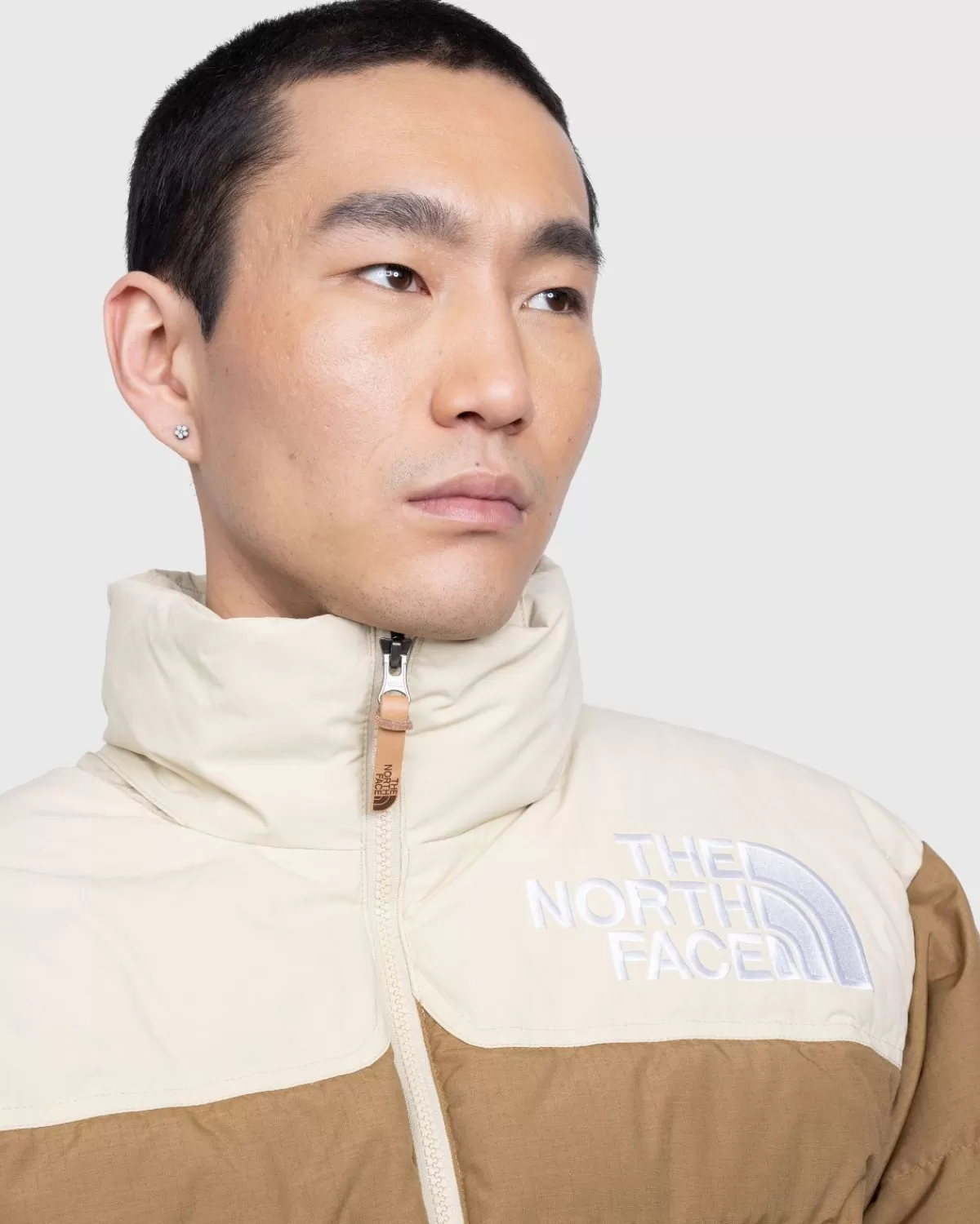 Bovenkleding^The North Face '92 Low-Fi Hi-Tek Nuptse Utility Bruin/Gravel