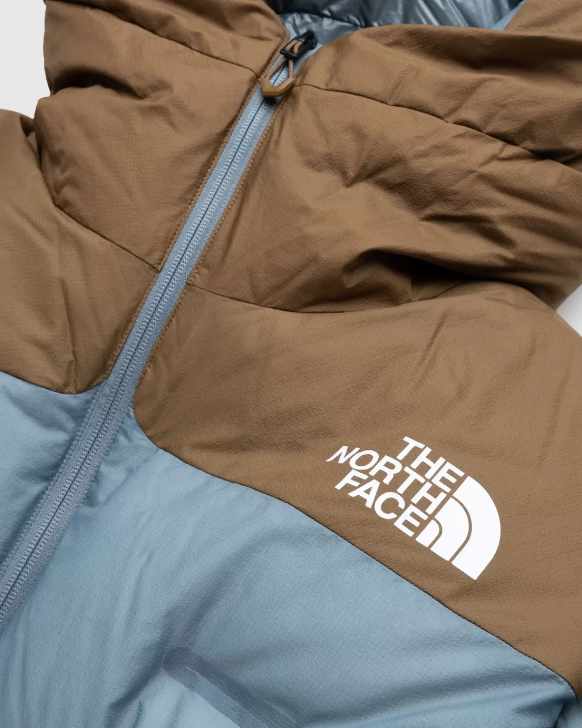 Bovenkleding^The North Face X Undercover Soukuu Cloud Down Nupste Sepia Bruin/Betongrijs