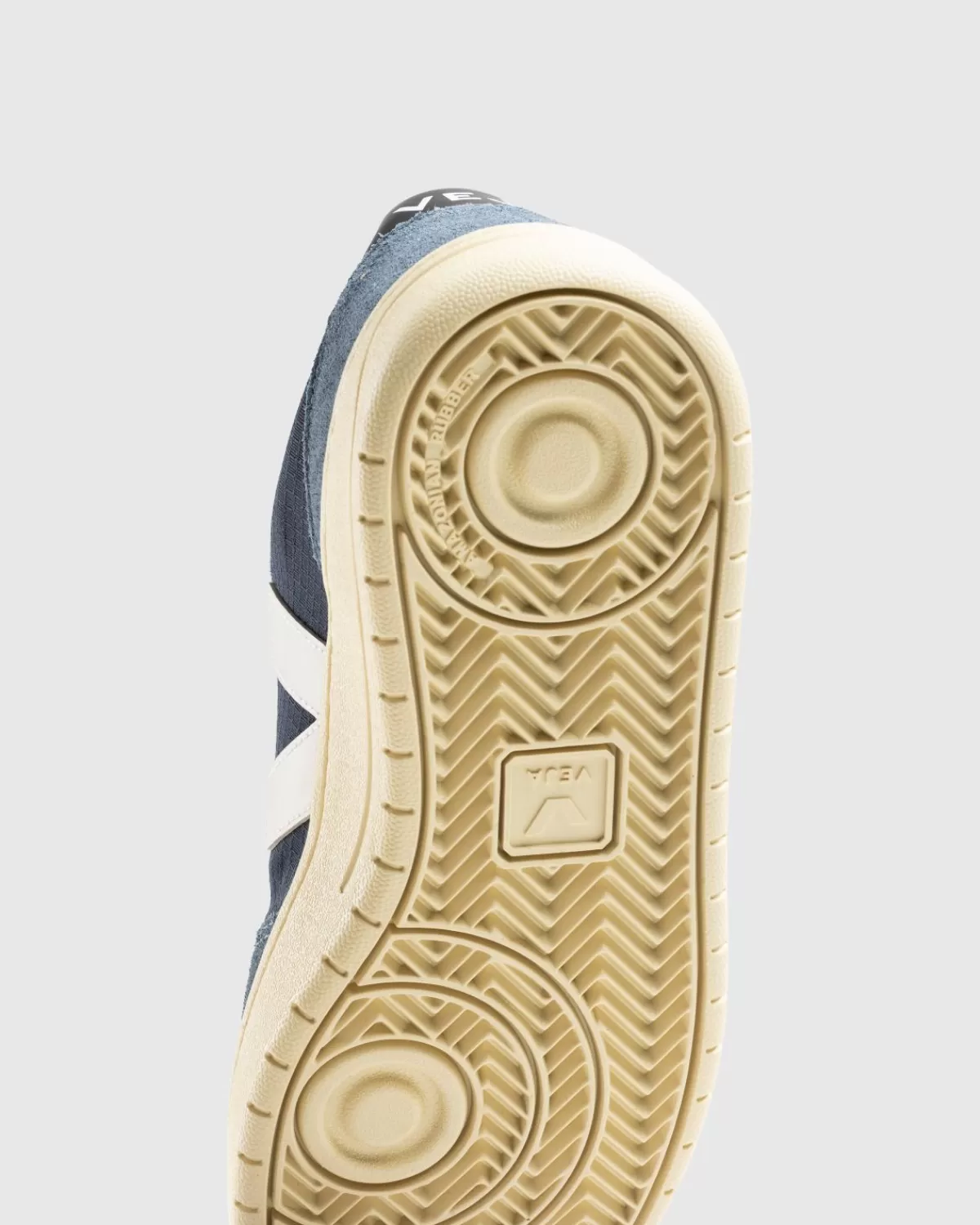 veja_v10_ripstop_nauticopierre_6.webp VEJA V-10 Ripstop Nautico/Pierre Hot