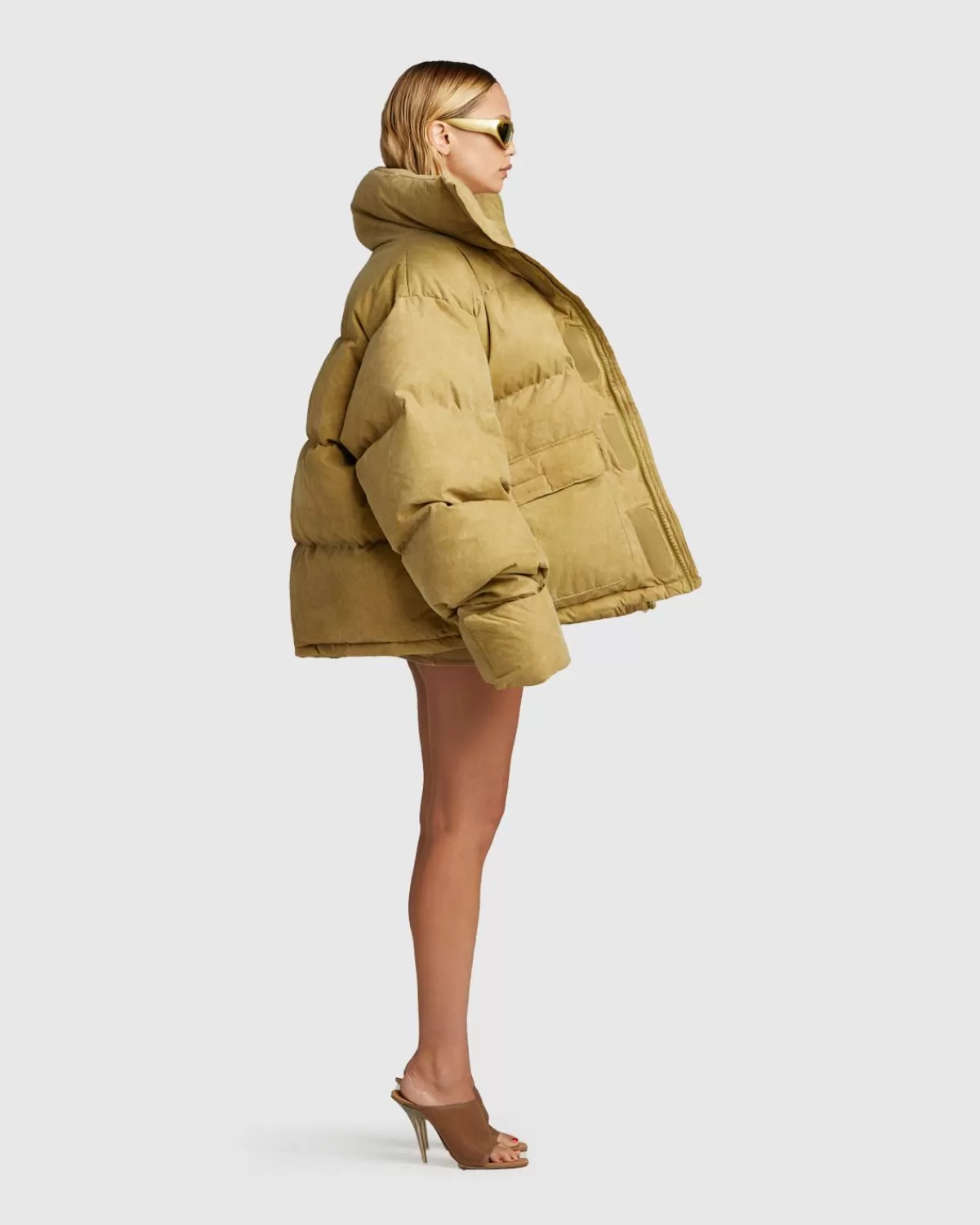 volledige_studios__pfd_v2_puffer_mesa_5.webp Bovenkleding^Entire Studios Volledige Studio'S - Pfd V2 Puffer Mesa