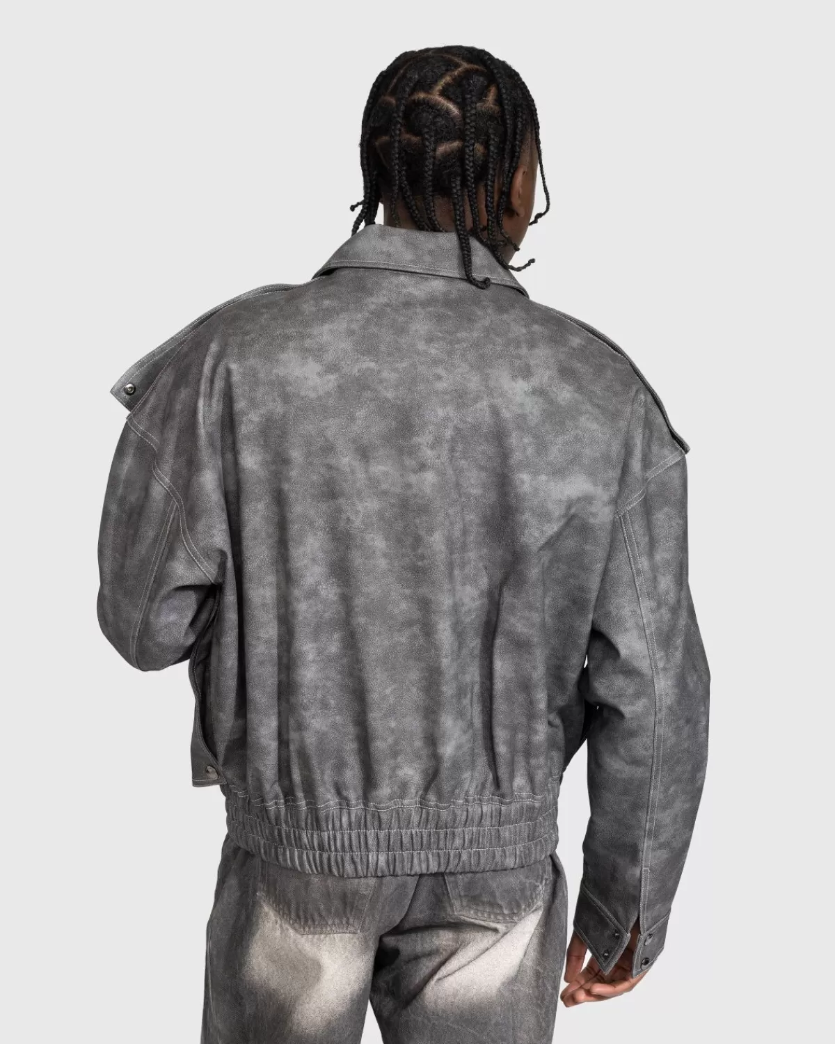 yproject_bomberjack_met_drukknopen_grijs_3.webp Bovenkleding^Y/Project Bomberjack Met Drukknopen Grijs