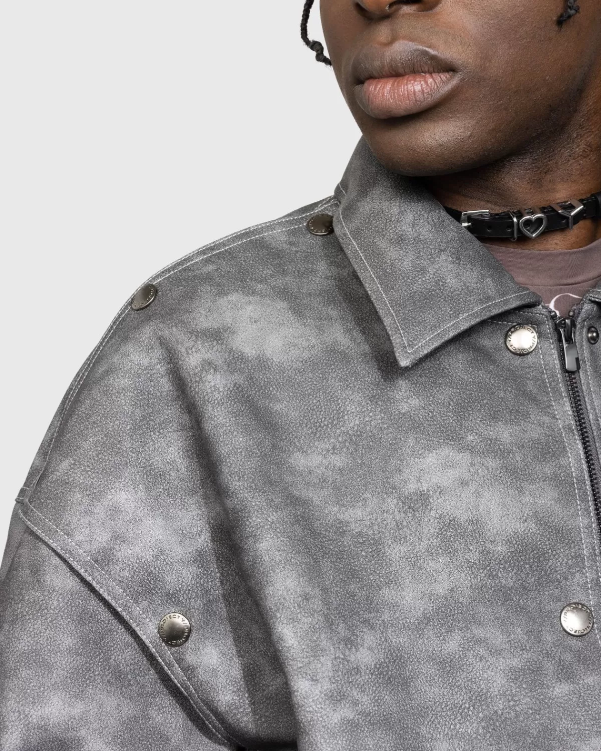 yproject_bomberjack_met_drukknopen_grijs_5.webp Bovenkleding^Y/Project Bomberjack Met Drukknopen Grijs